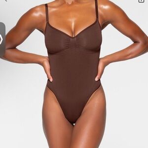 Skims seamless sculpt bodysuit